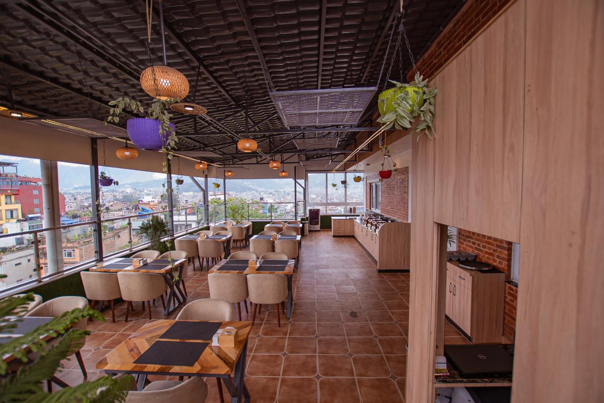 Hotel Vistara กาฐมาณฑุ ภายนอก รูปภาพ