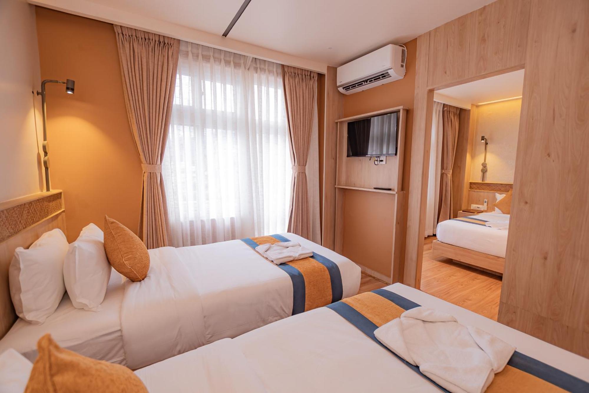 Hotel Vistara กาฐมาณฑุ ภายนอก รูปภาพ
