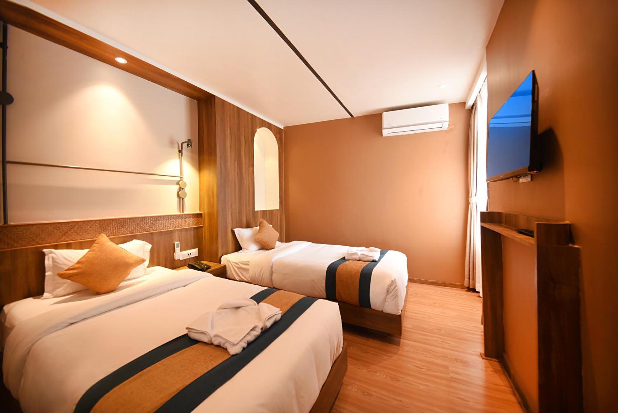 Hotel Vistara กาฐมาณฑุ ภายนอก รูปภาพ